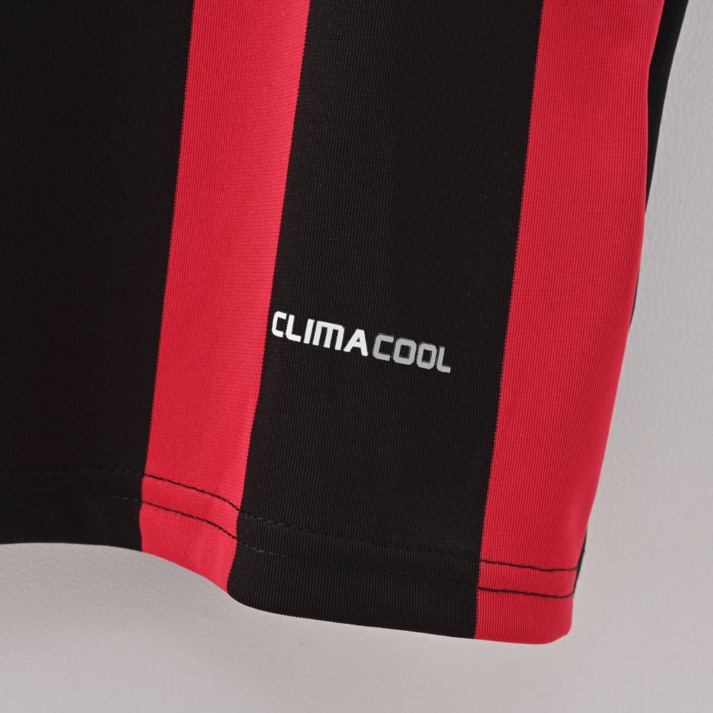 AC Milan 2009/10 Home Retro Jersey - detail