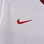 Arsenal 2007/08 Away Retro Jersey crest and fabric detail
