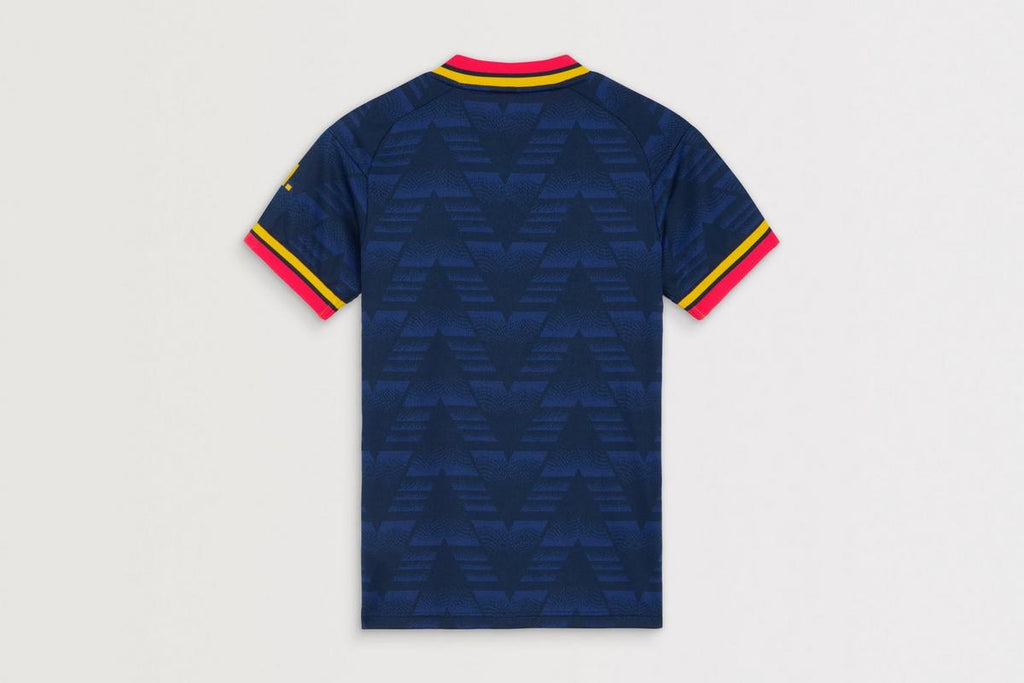 Camiseta Arsenal Away 2026/27 versión Women Fan - vista posterior