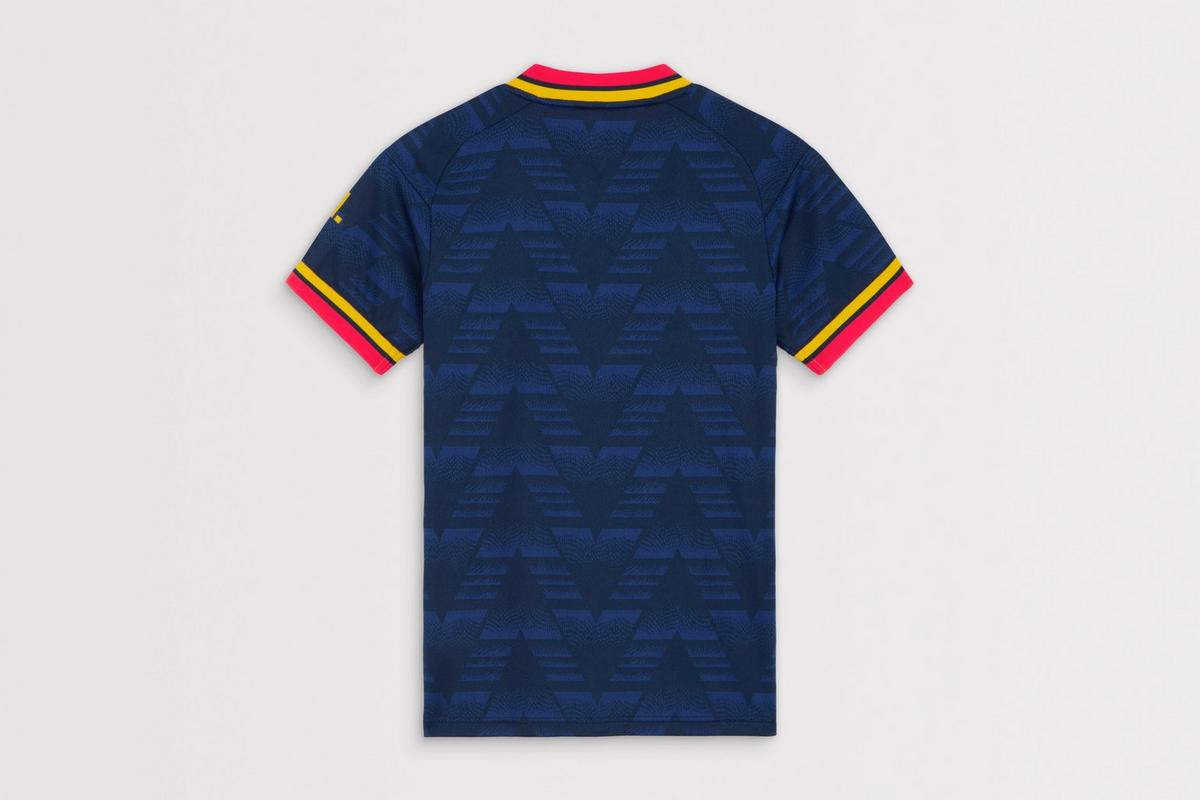 Camiseta Arsenal Away 2026/27 versión Women Fan - vista posterior