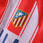 Atlético de Madrid 1994/95 Home Retro Jersey — detalle del escudo