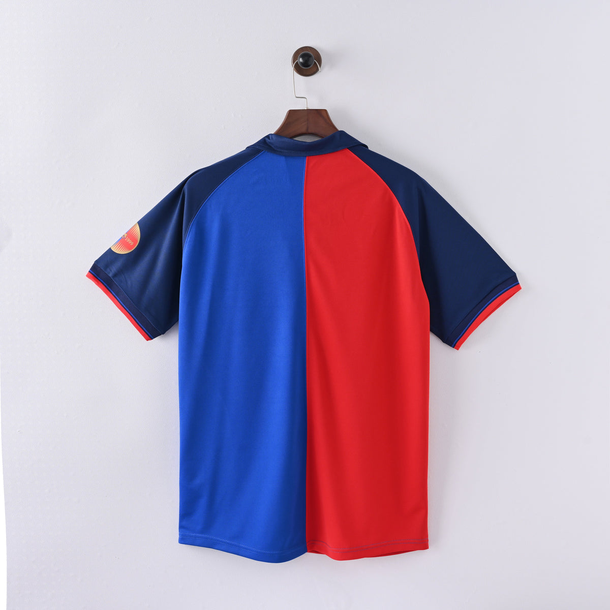 FC Barcelona 1899–1999 Centenary Retro Jersey — vista trasera