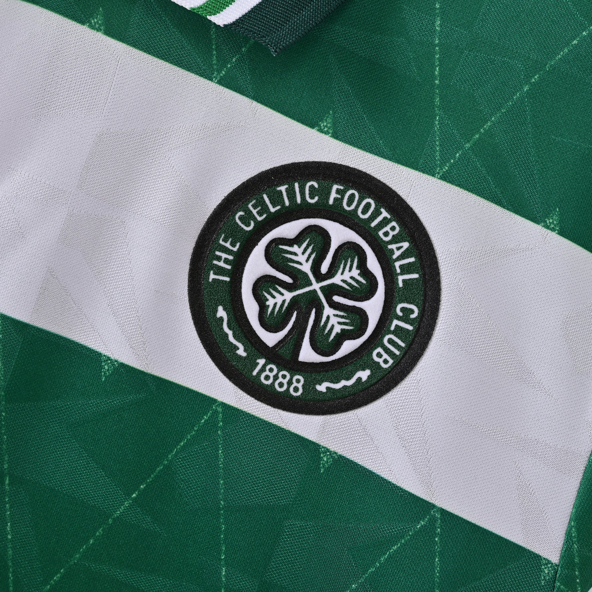 Celtic 1989–91 Home Retro Jersey club crest detail