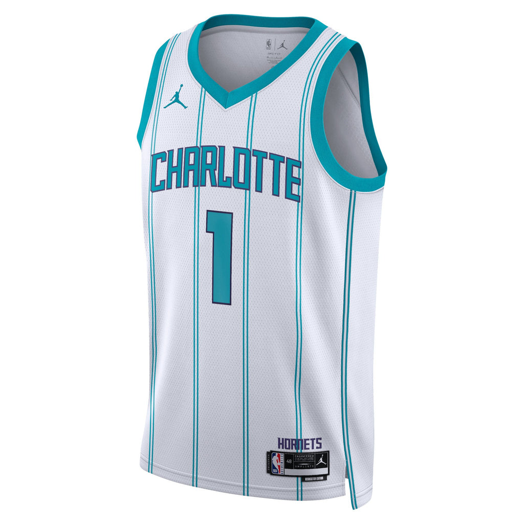 Charlotte Hornets 2025/26 Association Edition jersey LaMelo Ball #1 frente