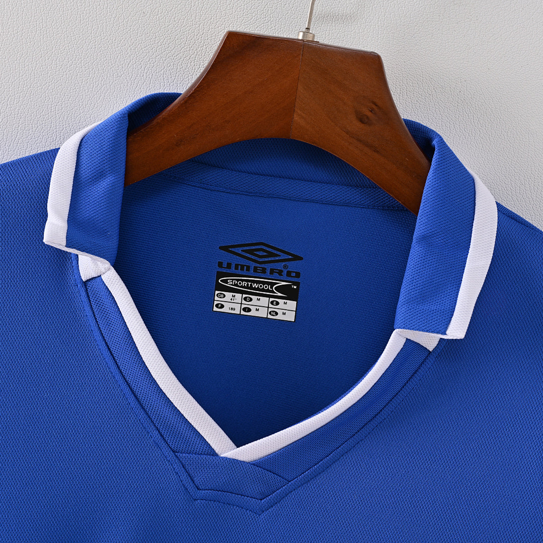 Chelsea 2001–03 Home Retro Jersey detalle