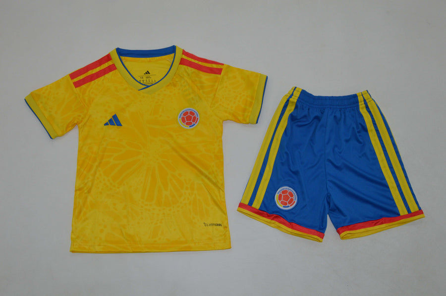 Colombia 2026 local Kids — uniforme completo camiseta y short, vista frontal