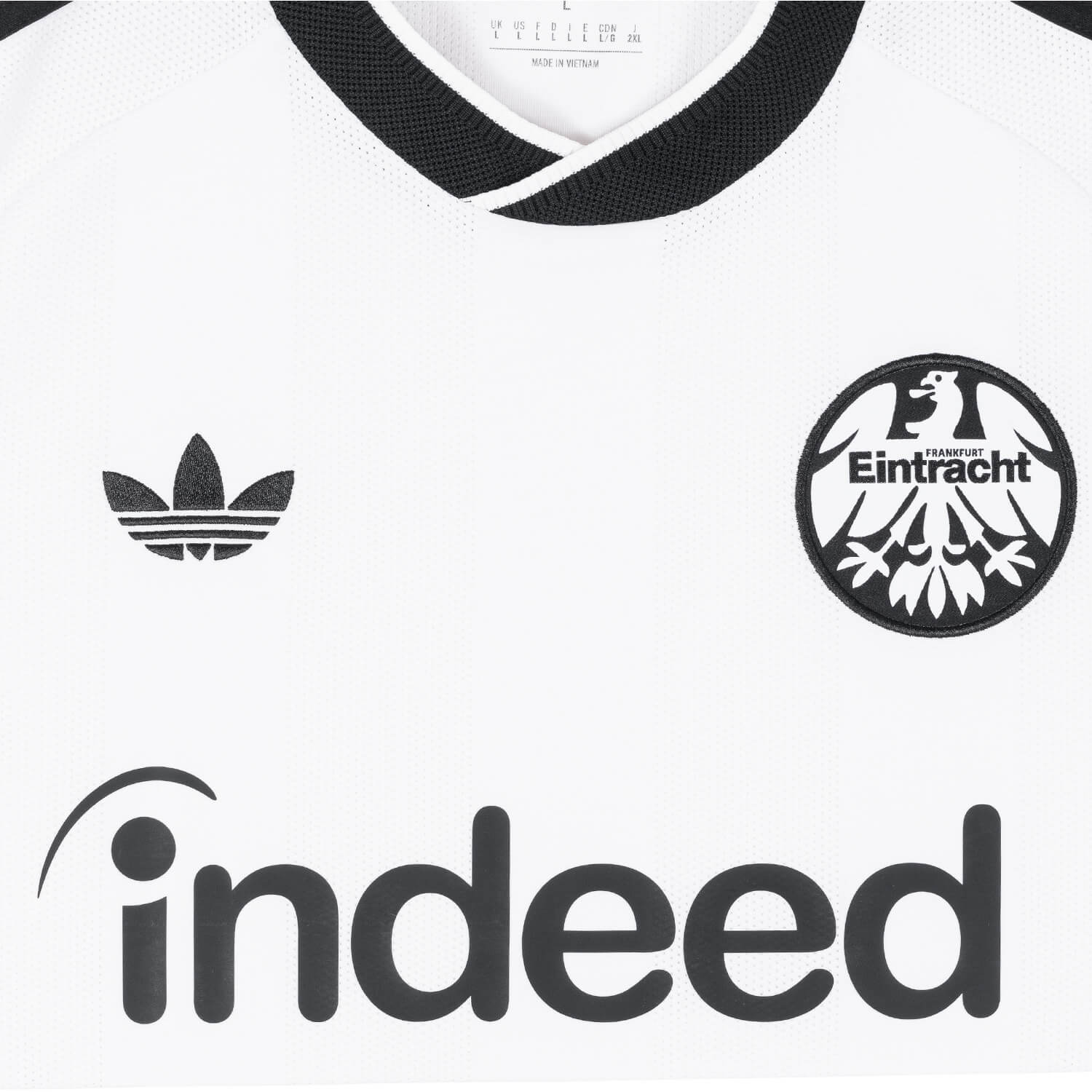 Eintracht Frankfurt 2026/27 away Fan jersey crest and sponsor detail