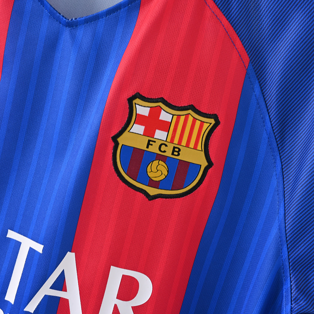 FC Barcelona 1996/97 Home Retro Jersey detail