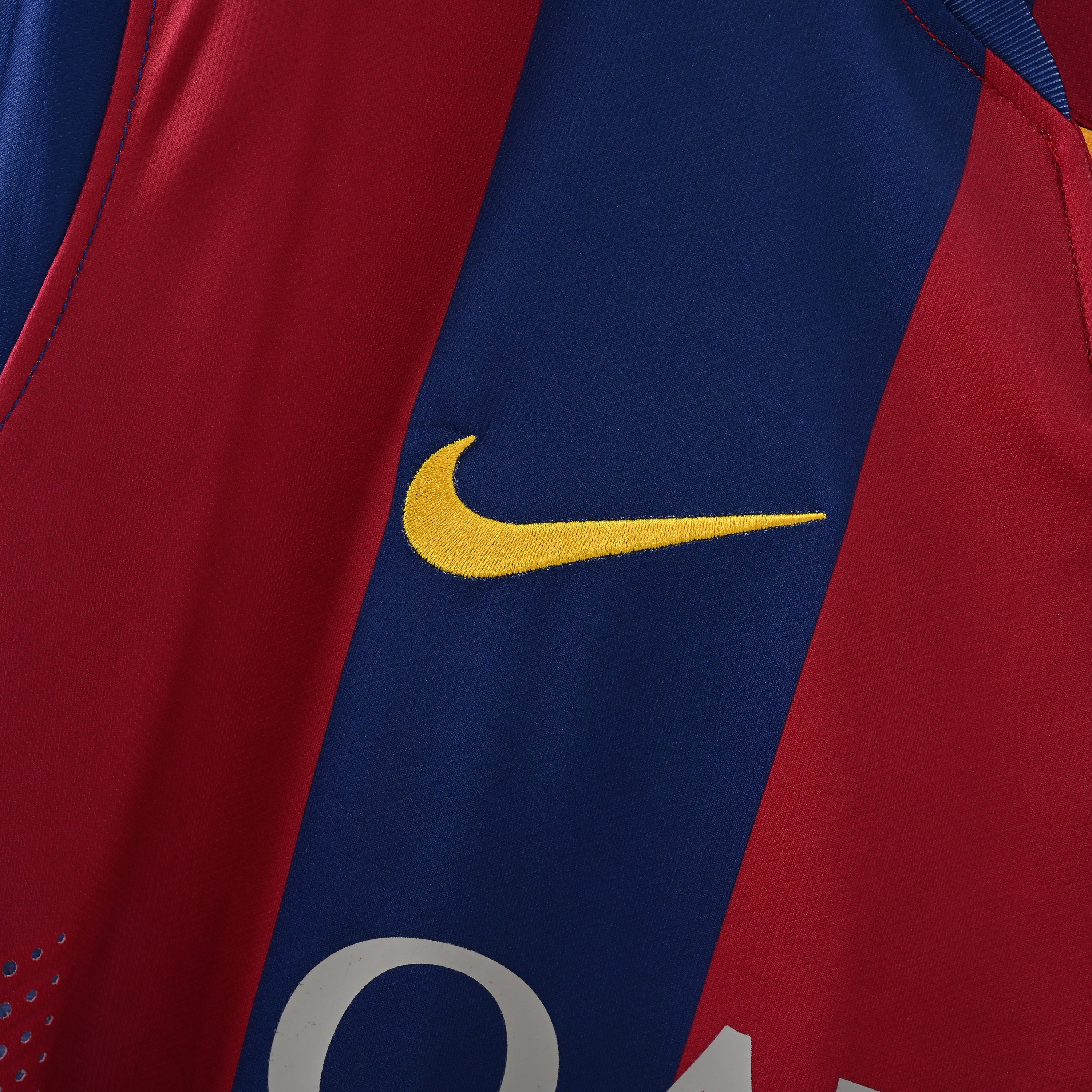 FC Barcelona 2014/15 home retro jersey Nike detail