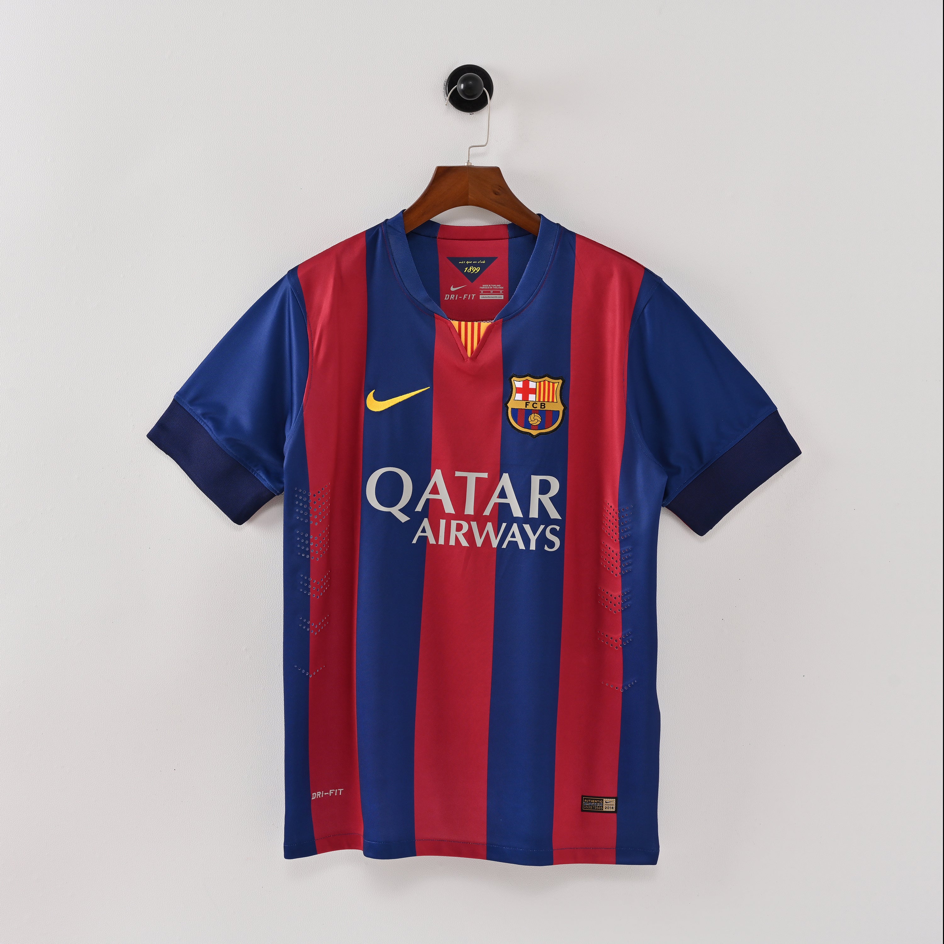 FC Barcelona 2014/15 home retro jersey front view