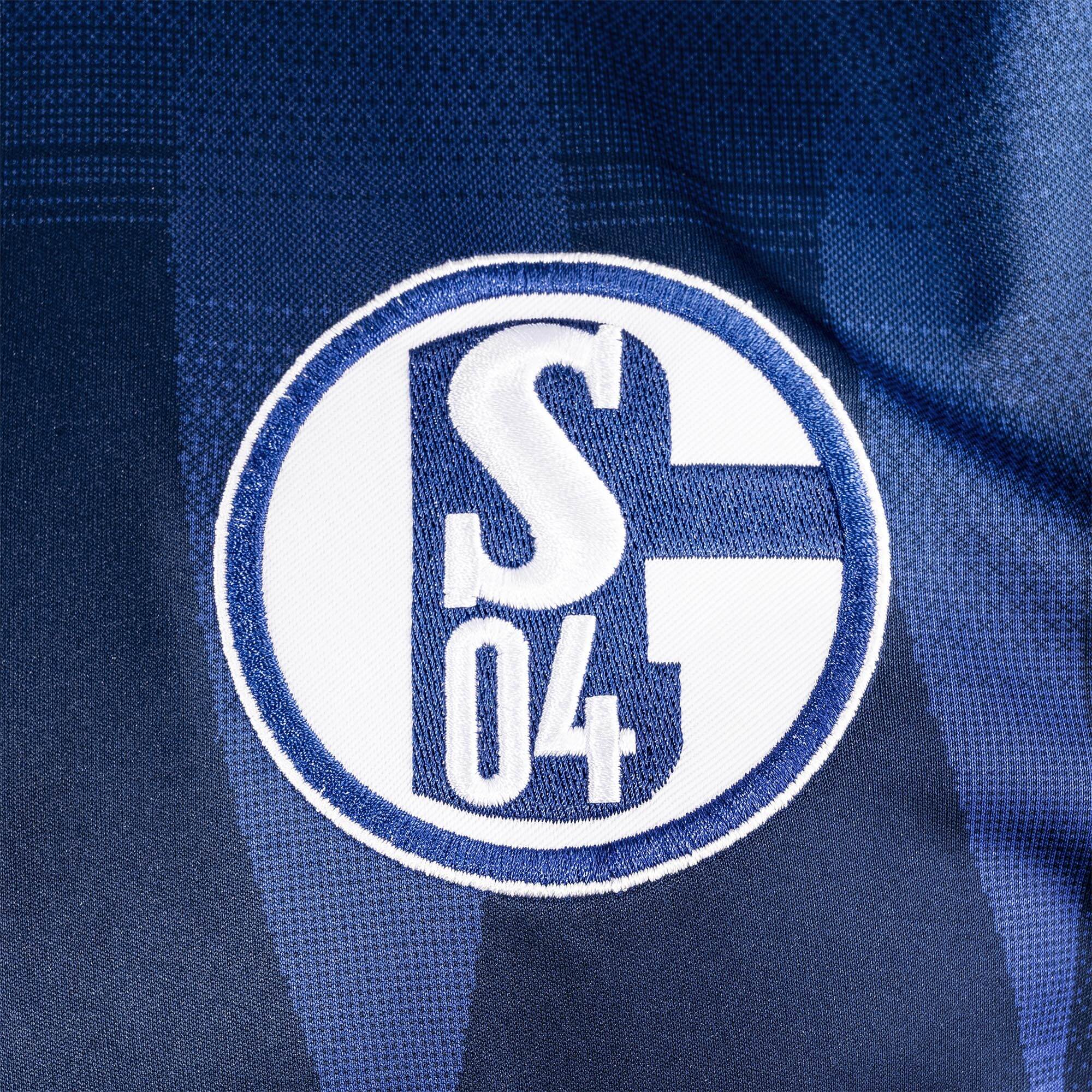 FC Schalke 04 2026/27 Home Jersey crest and fabric detail
