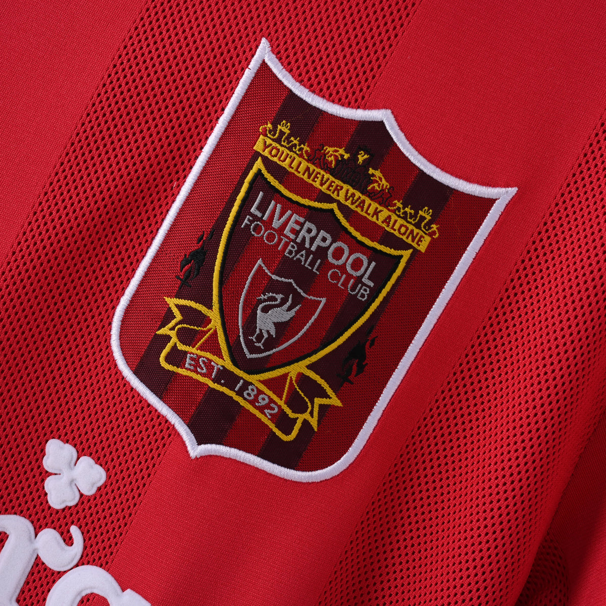 Liverpool 1995/96 home retro jersey detail