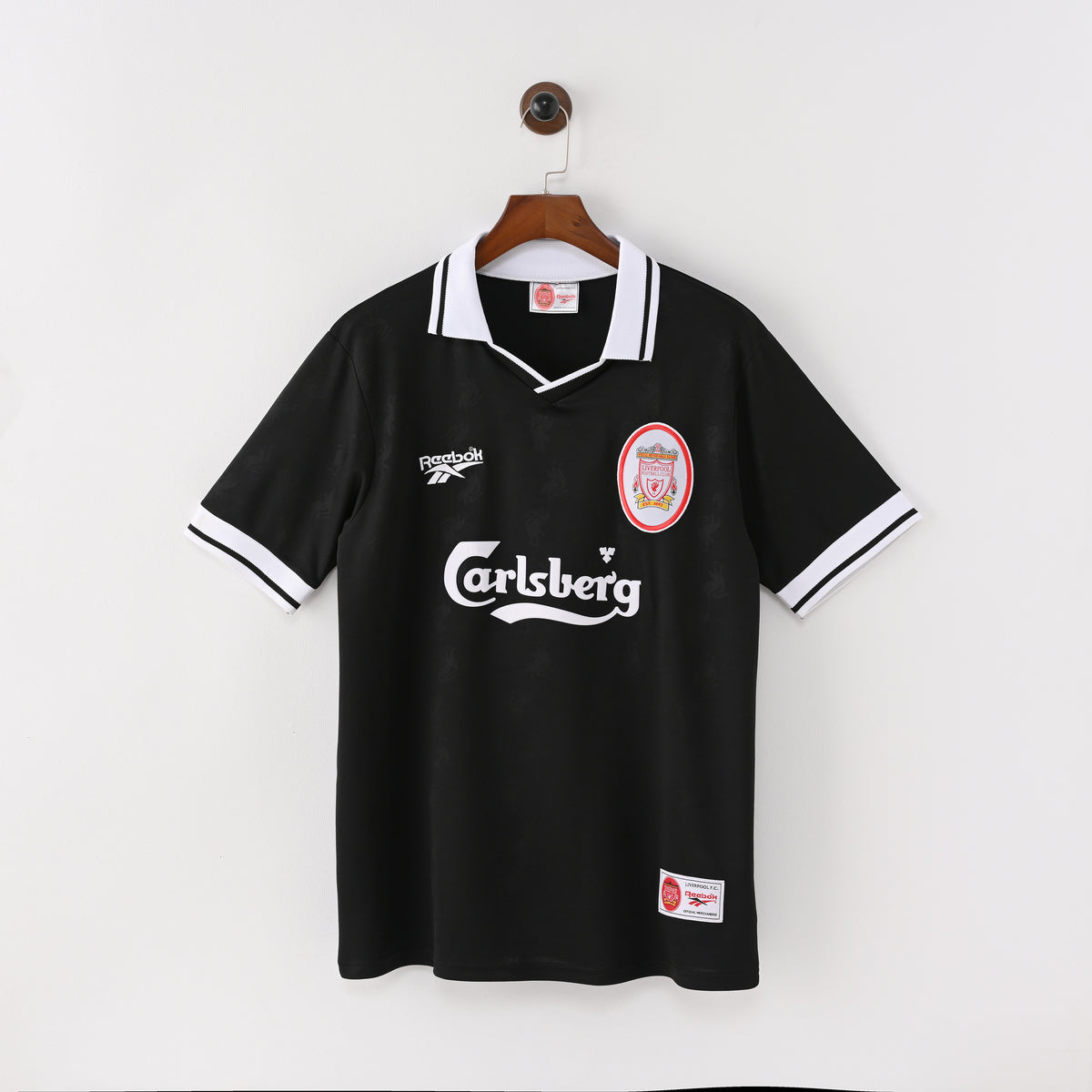 Liverpool FC 1996/97 Black Second Away Retro Jersey - front view