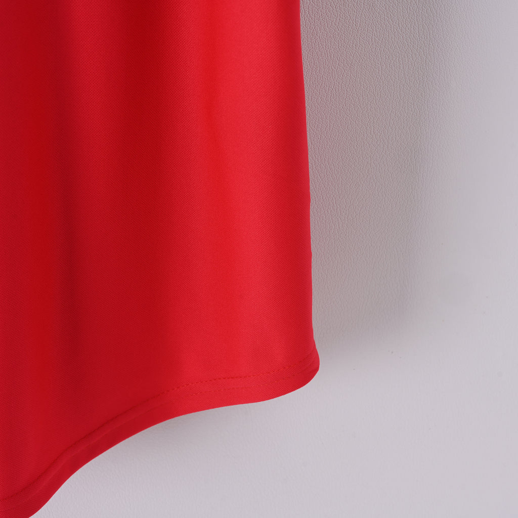 Liverpool FC 2000/01 Home Retro Jersey — detalle del tejido