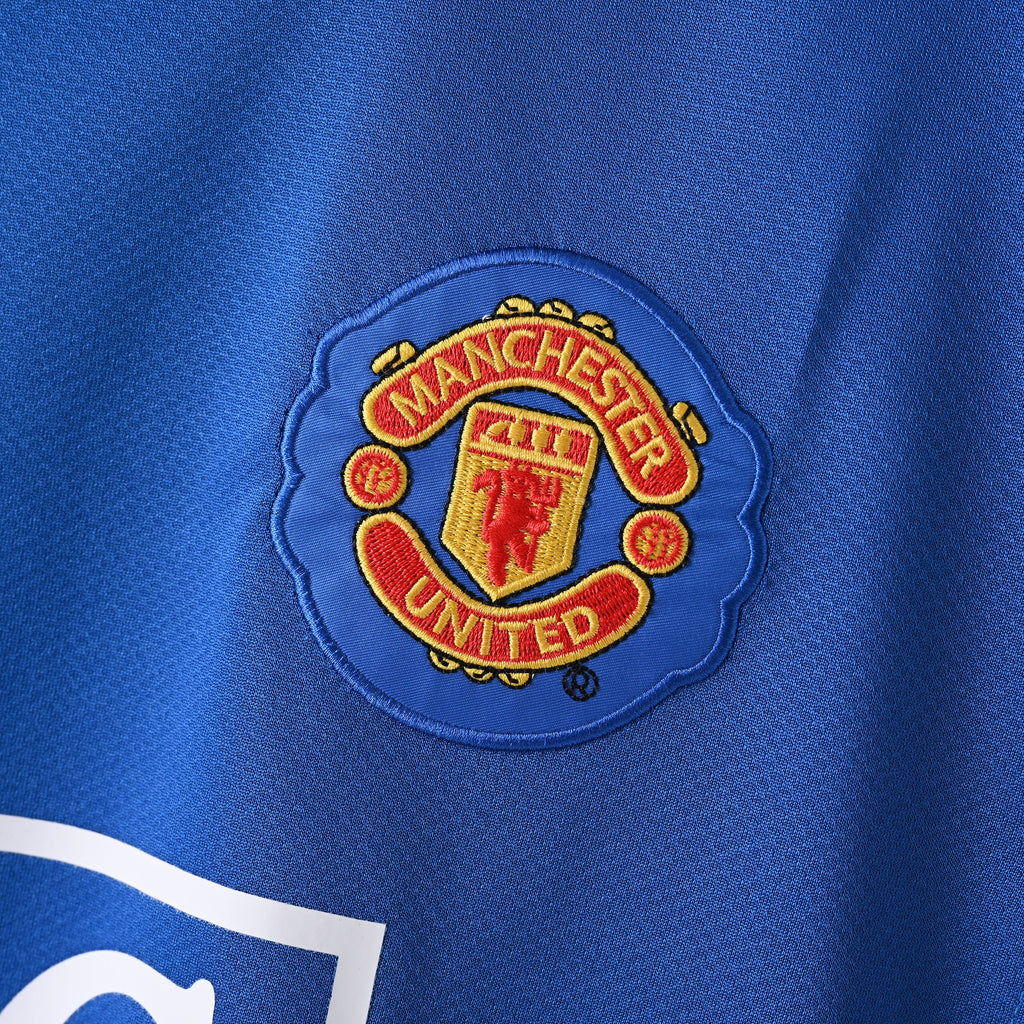 Manchester United 2008/09 Away 2 Retro Jersey – detail view