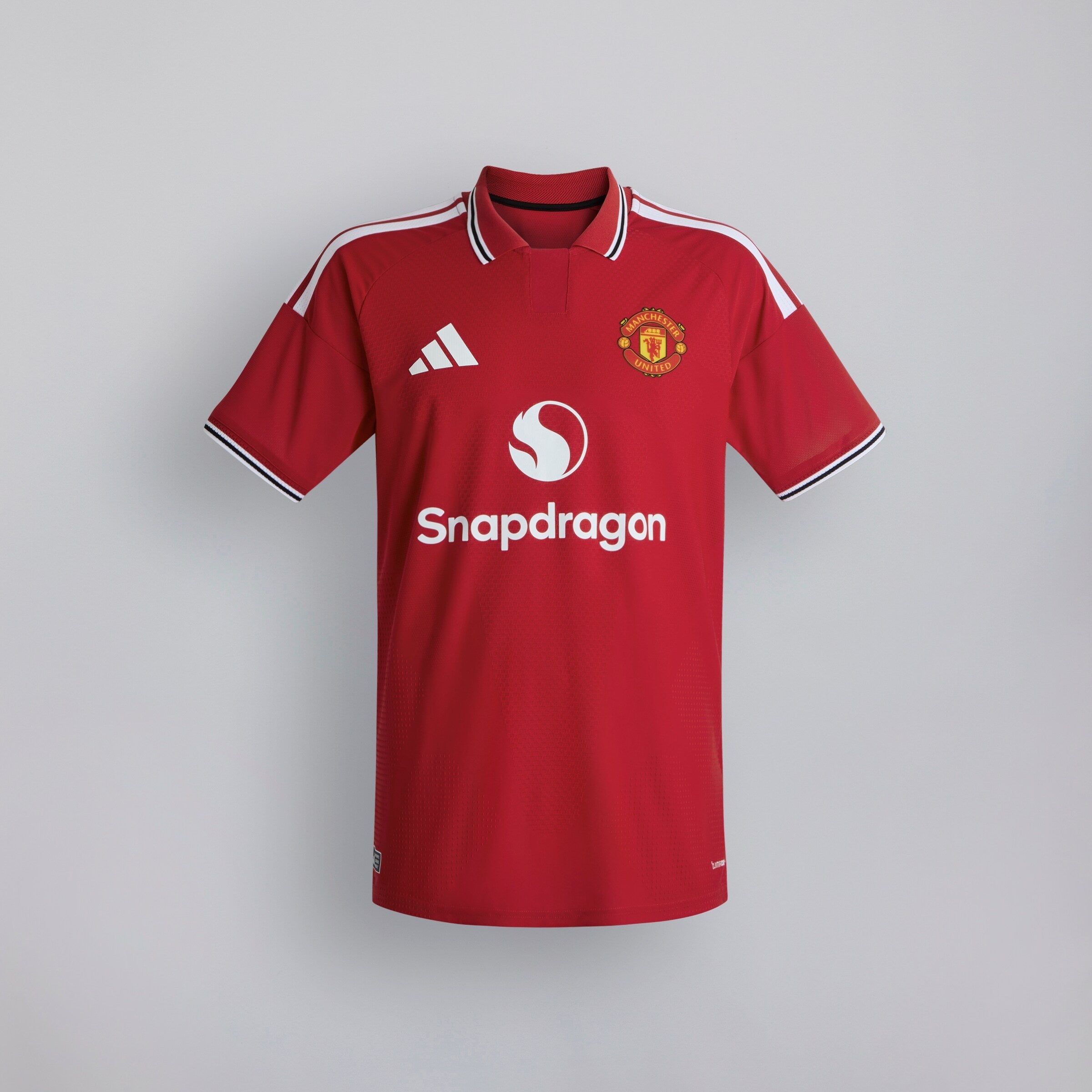 Manchester United 2026/27 Home men's Player authentic jersey – front view