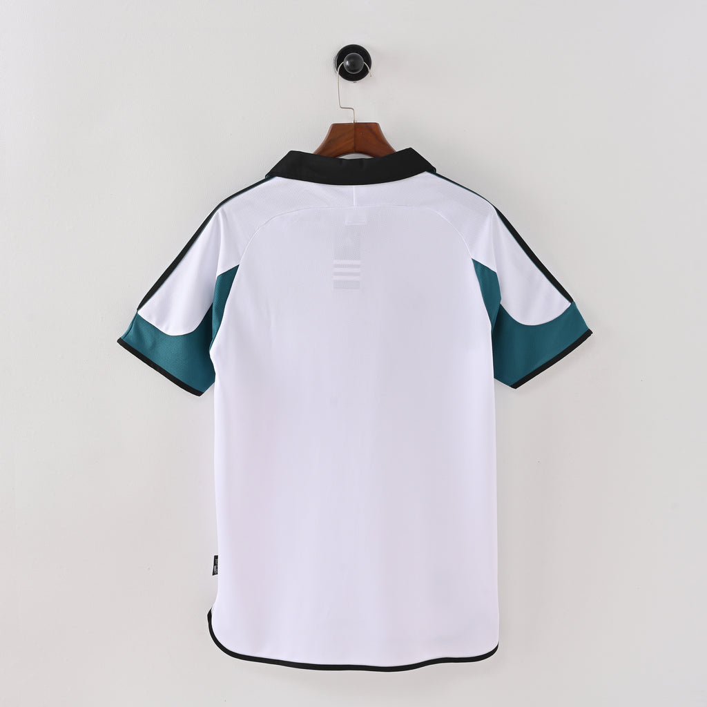 Newcastle United 1999/00 Away Retro Jersey - detail