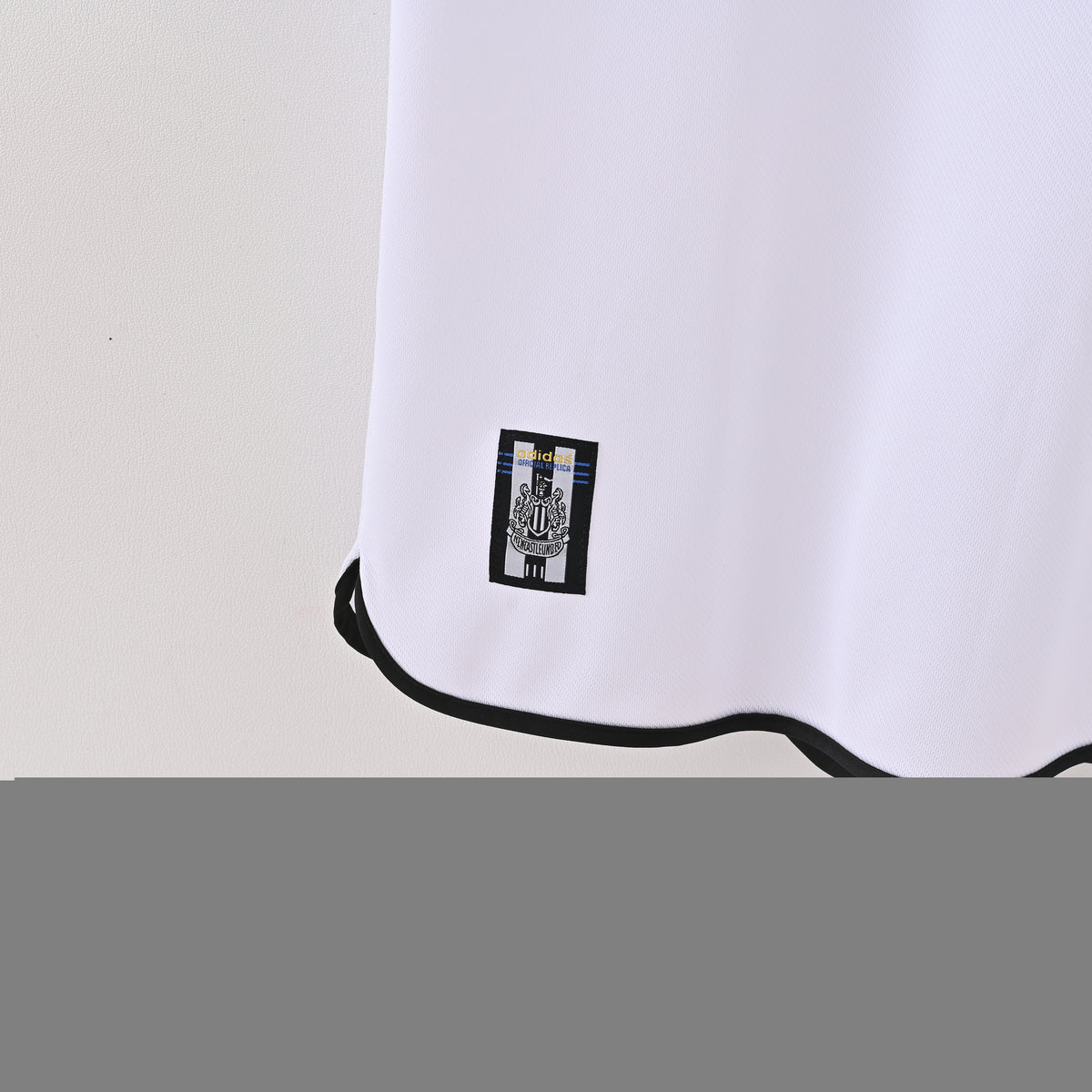 Newcastle United Retro Jersey - crest and adidas detail