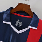 Paris Saint-Germain 2001/02 Home Retro Jersey — detalle del cuello y tejido