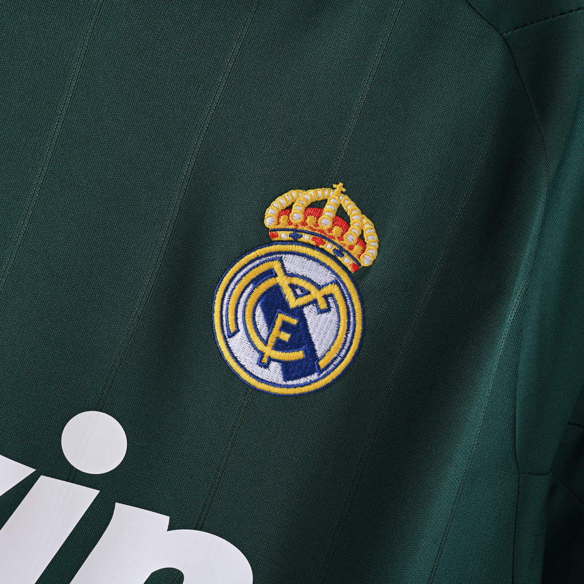 Real Madrid 2012/13 Second Away Retro Jersey embroidered club crest detail