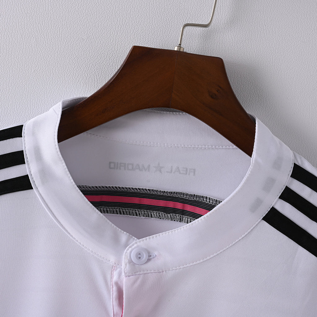 Real Madrid 2014/15 Away Retro Jersey detalle