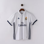 Real Madrid 2016/17 Home Retro Jersey – vista frontal