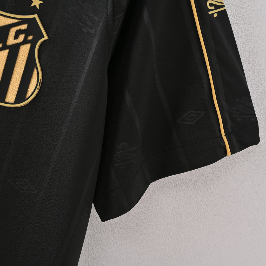 Santos FC 2024/25 Away Retro Jersey - crest and sponsor detail